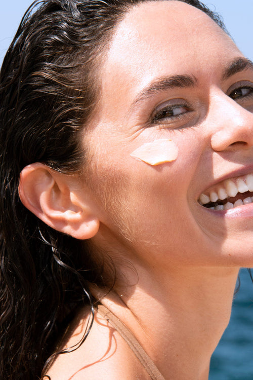 SUN SECURE Blur SPF50+